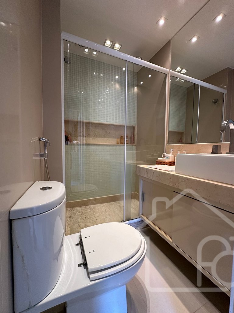 Apartamento com vaga – Ao lado da Farme de Amoedo