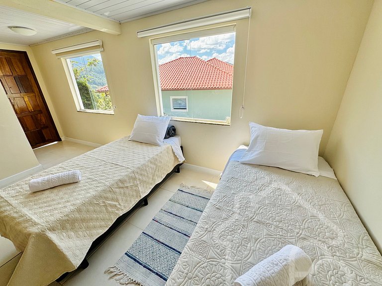 Casa maravilhosa com piscina climatizada e sauna