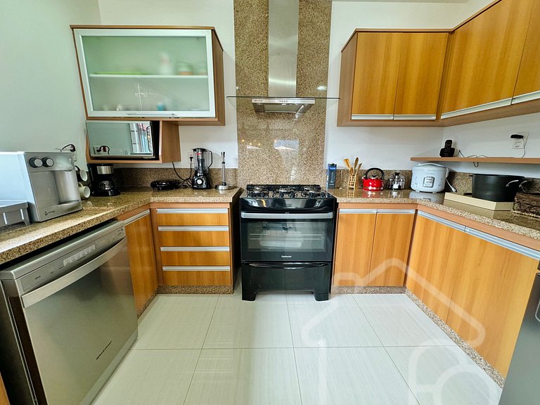 Casa maravilhosa com piscina climatizada e sauna