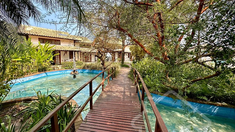 Casa a 4 Min da Praia de Manguinhos com Piscina, Sauna e Áre