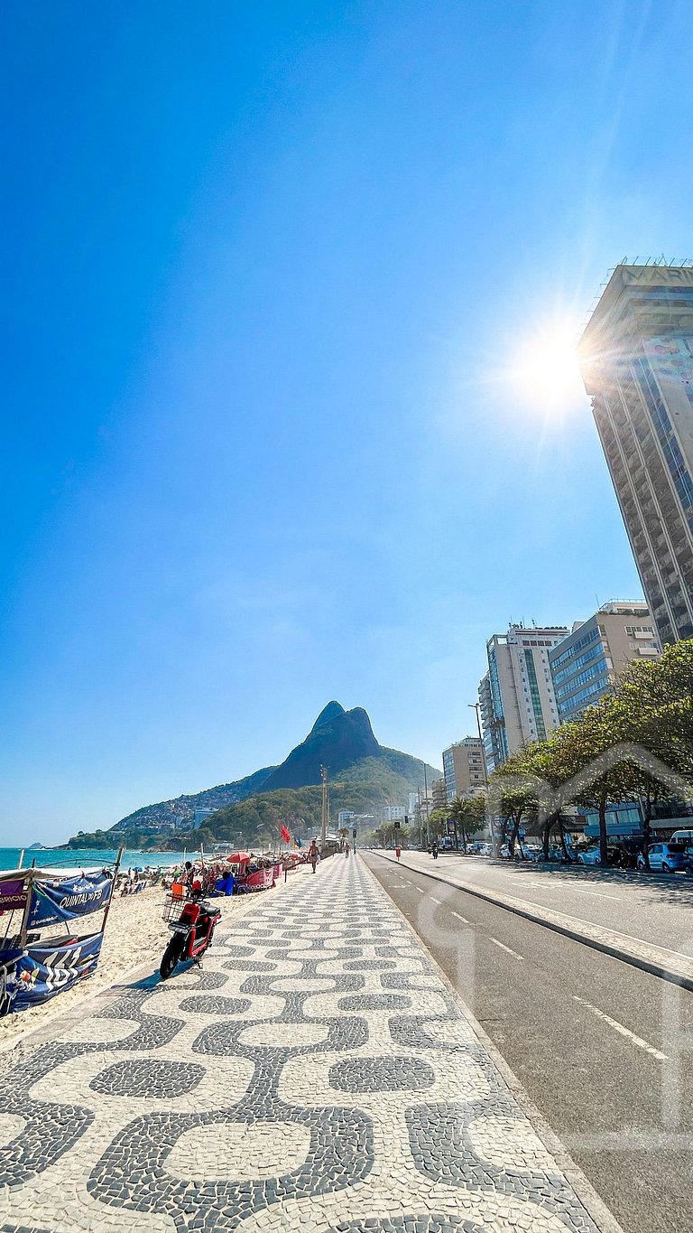 Leblon | Conforto e praticidade a 5 min da praia