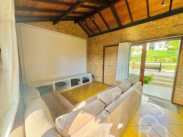 Casa luxuosa com vista e piscina