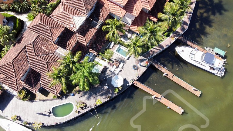 Casa de Luxo com Cais e Piscina – Angra dos Reis