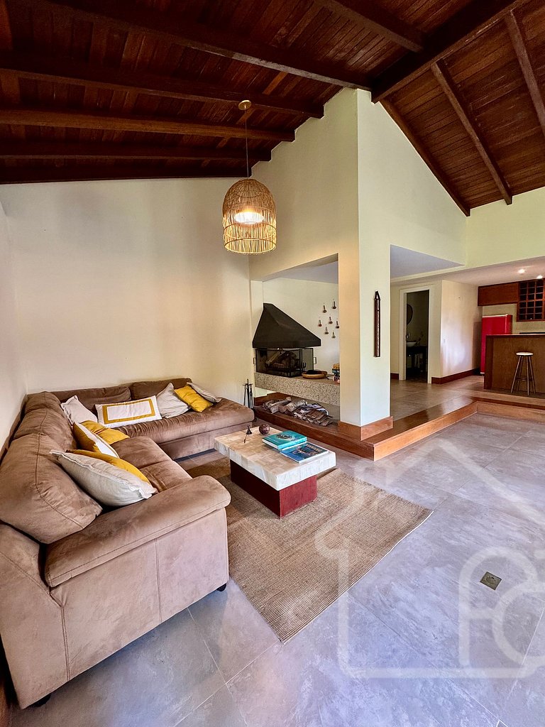 Refúgio Exclusivo em Itaipava com piscina e sauna