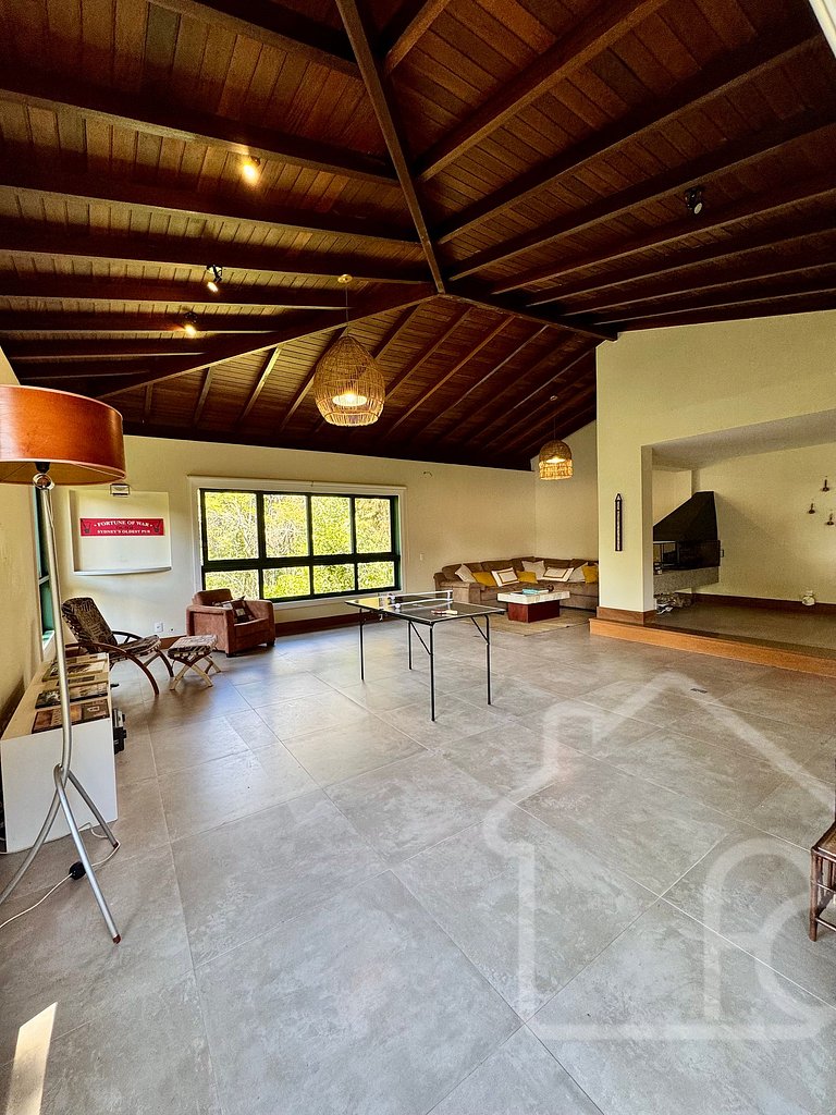 Refúgio Exclusivo em Itaipava com piscina e sauna