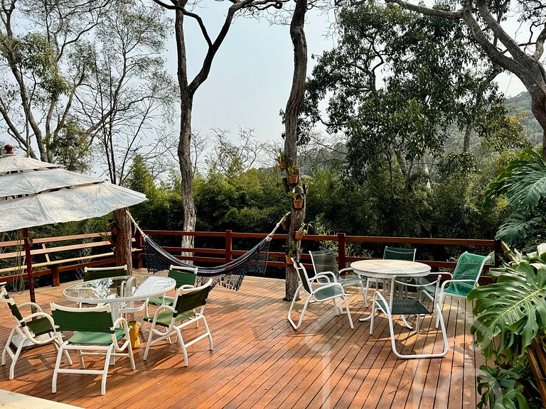 Refúgio Exclusivo em Itaipava com piscina e sauna