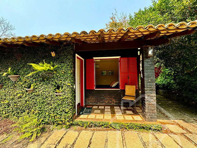 Refúgio Exclusivo em Itaipava com piscina e sauna