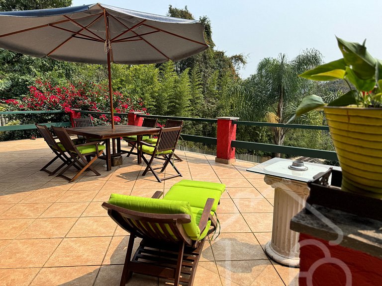 Refúgio Exclusivo em Itaipava com piscina e sauna