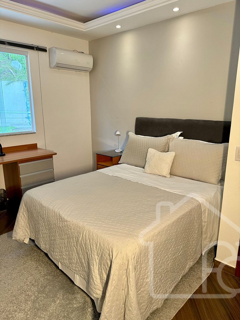 Casa na Serra com Área de Lazer