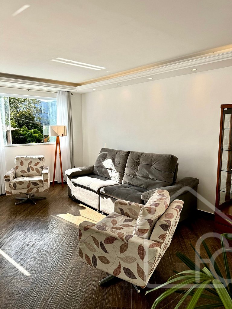 Casa na Serra com Área de Lazer
