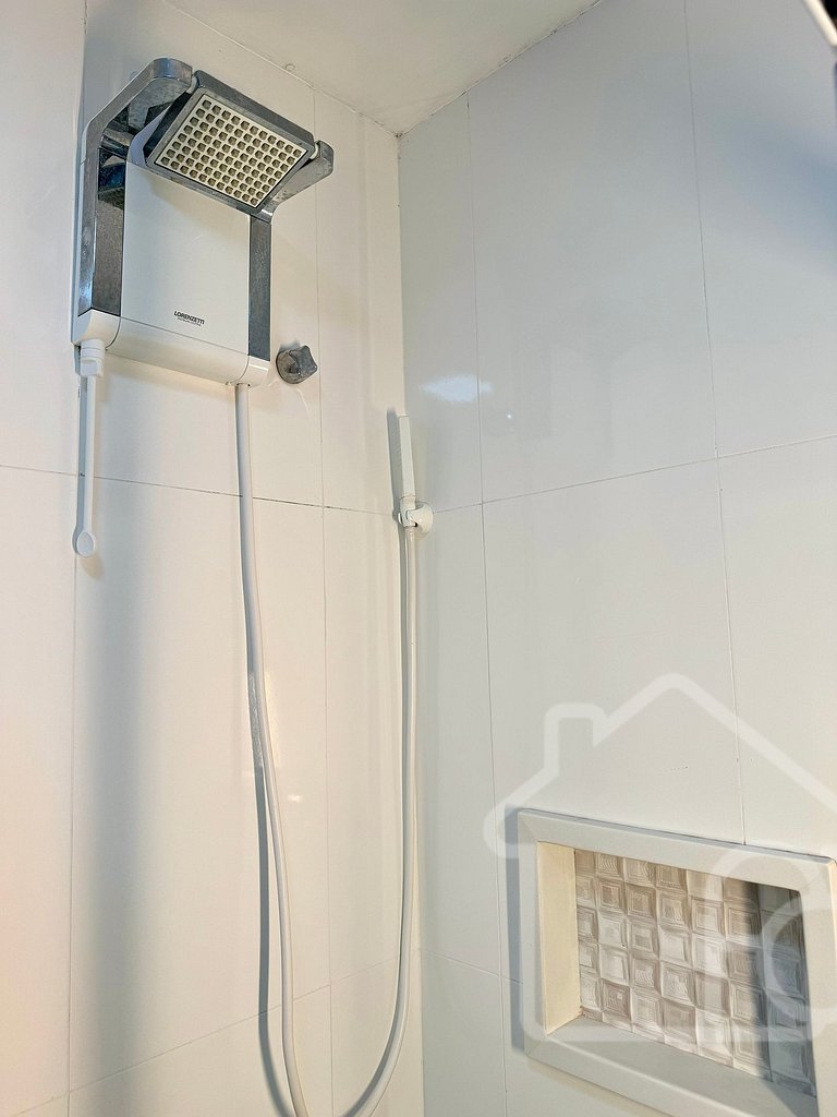 Apartamento em condomínio familiar