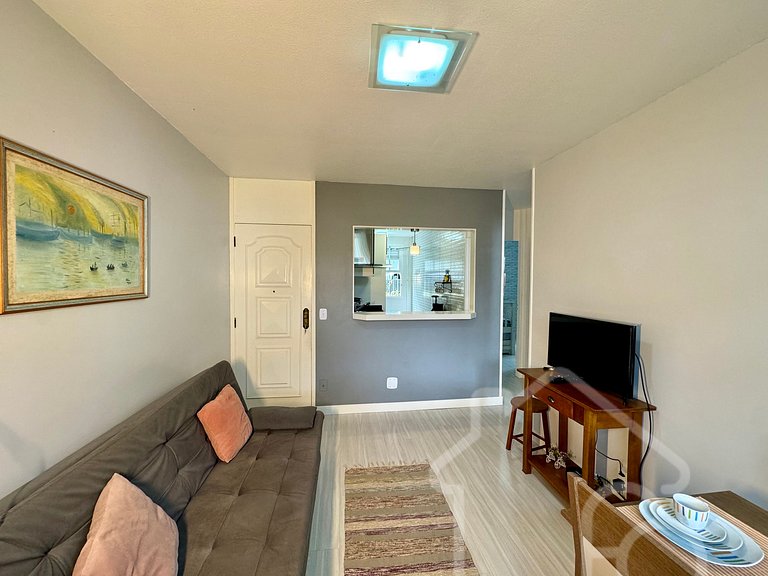 Apartamento em condomínio familiar