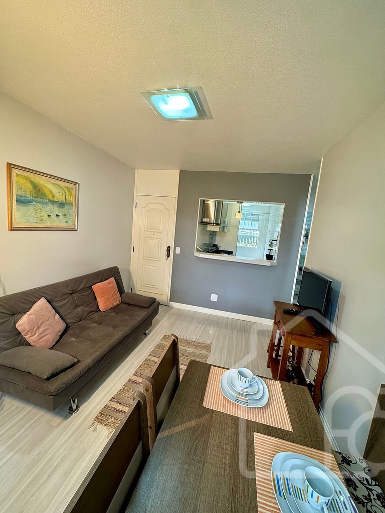 Apartamento em condomínio familiar