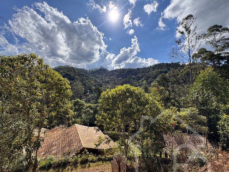 Refúgio em meio à natureza em Mury