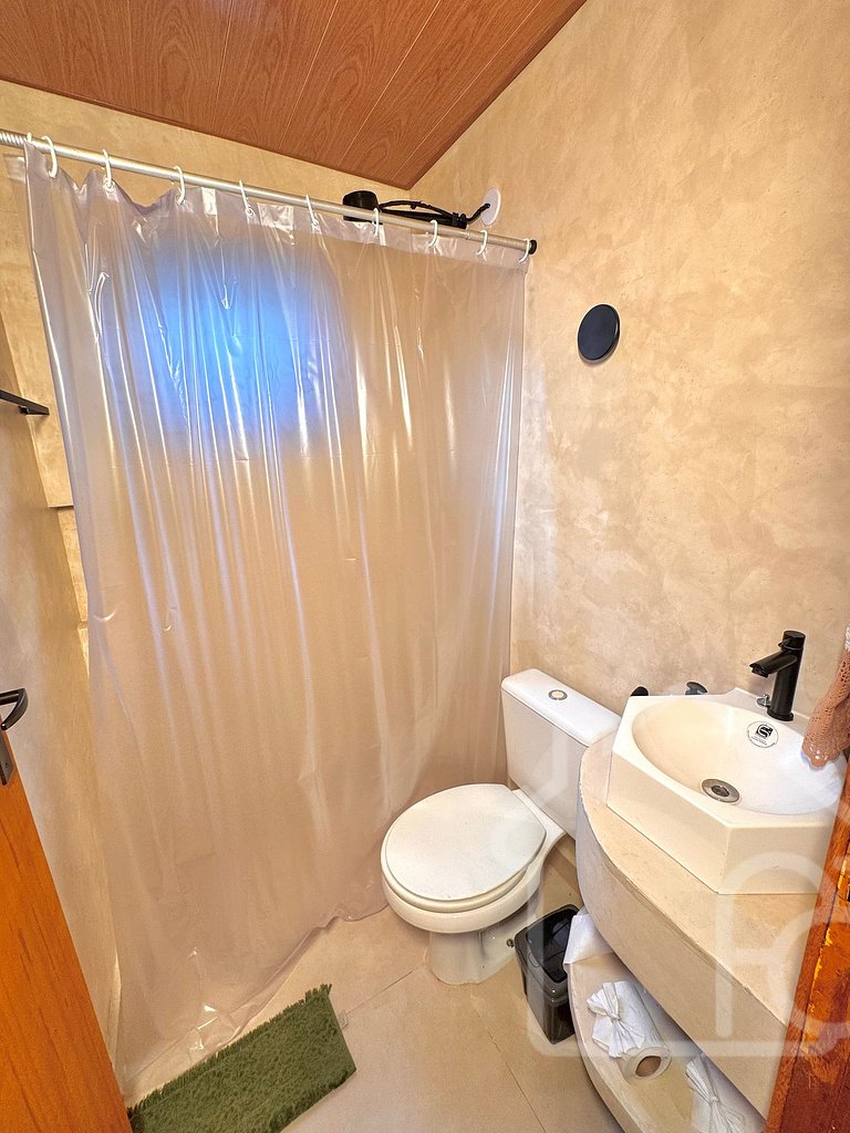 Refúgio em Lumiar com Piscina, Churrasqueira e Natureza ao R