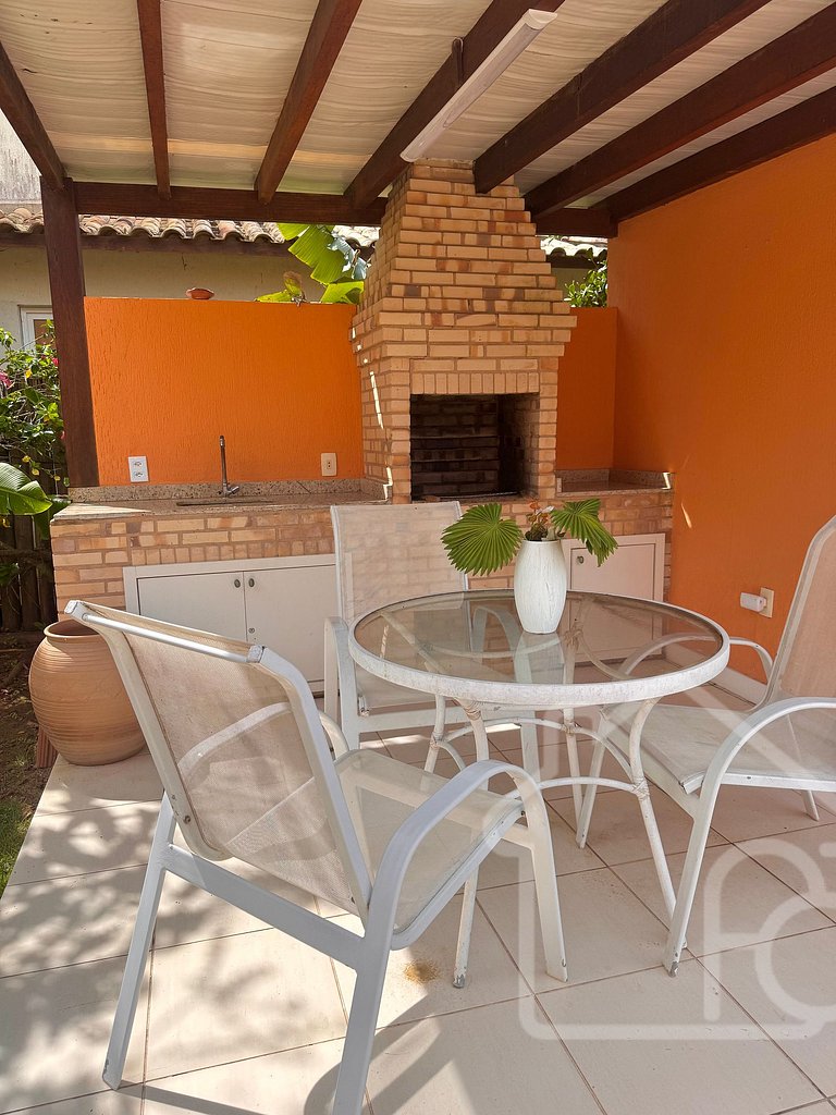 Casa com 5 suítes e Piscina privativa