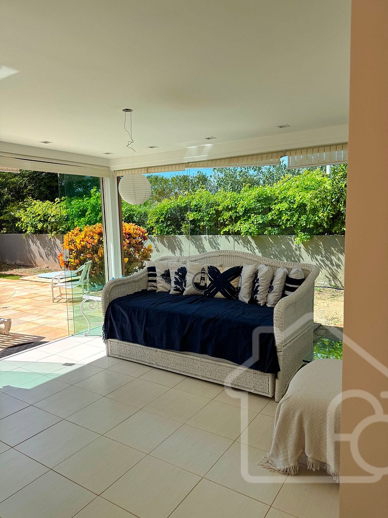 Casa com 5 suítes e Piscina privativa