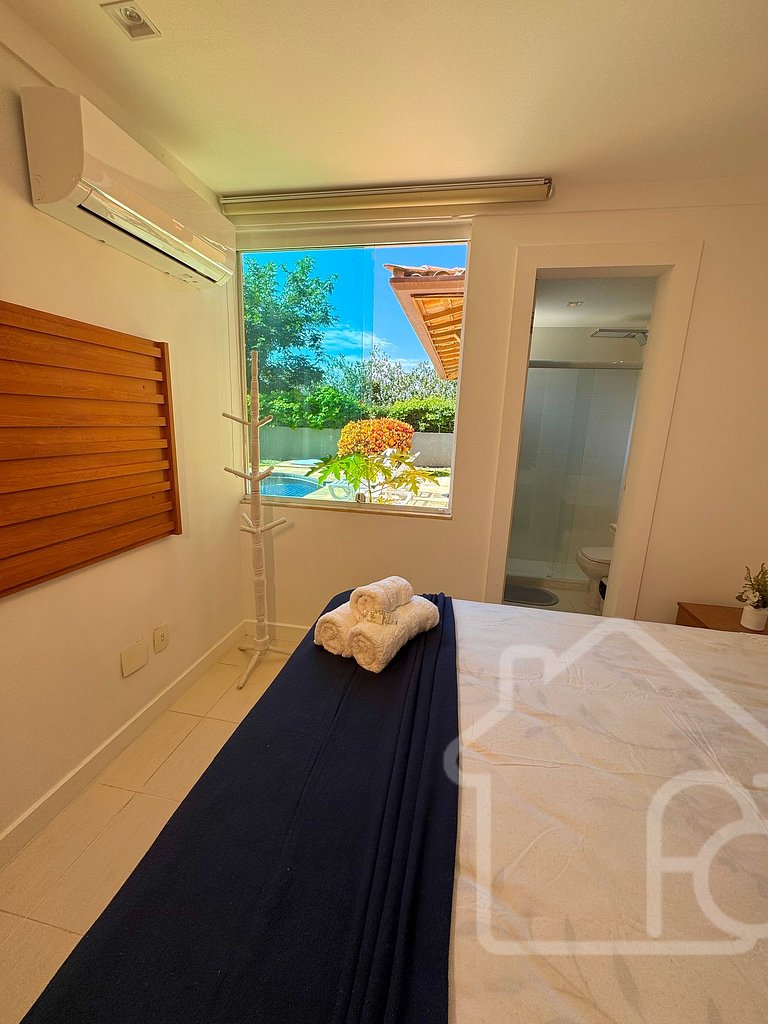 Casa com 5 suítes e Piscina privativa