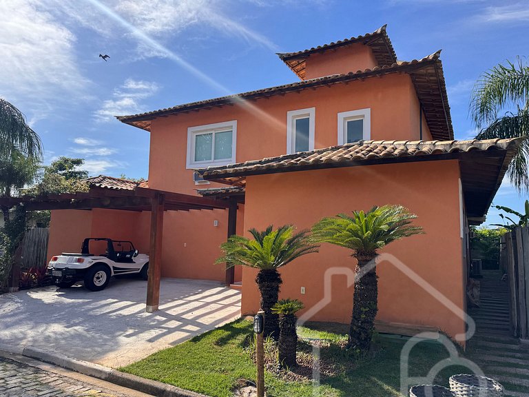 Casa com 5 suítes e Piscina privativa