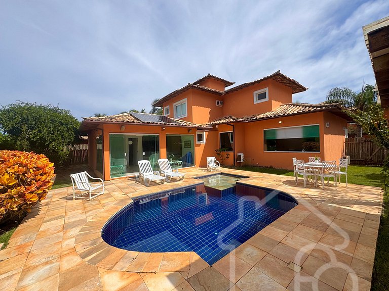 Casa com 5 suítes e Piscina privativa
