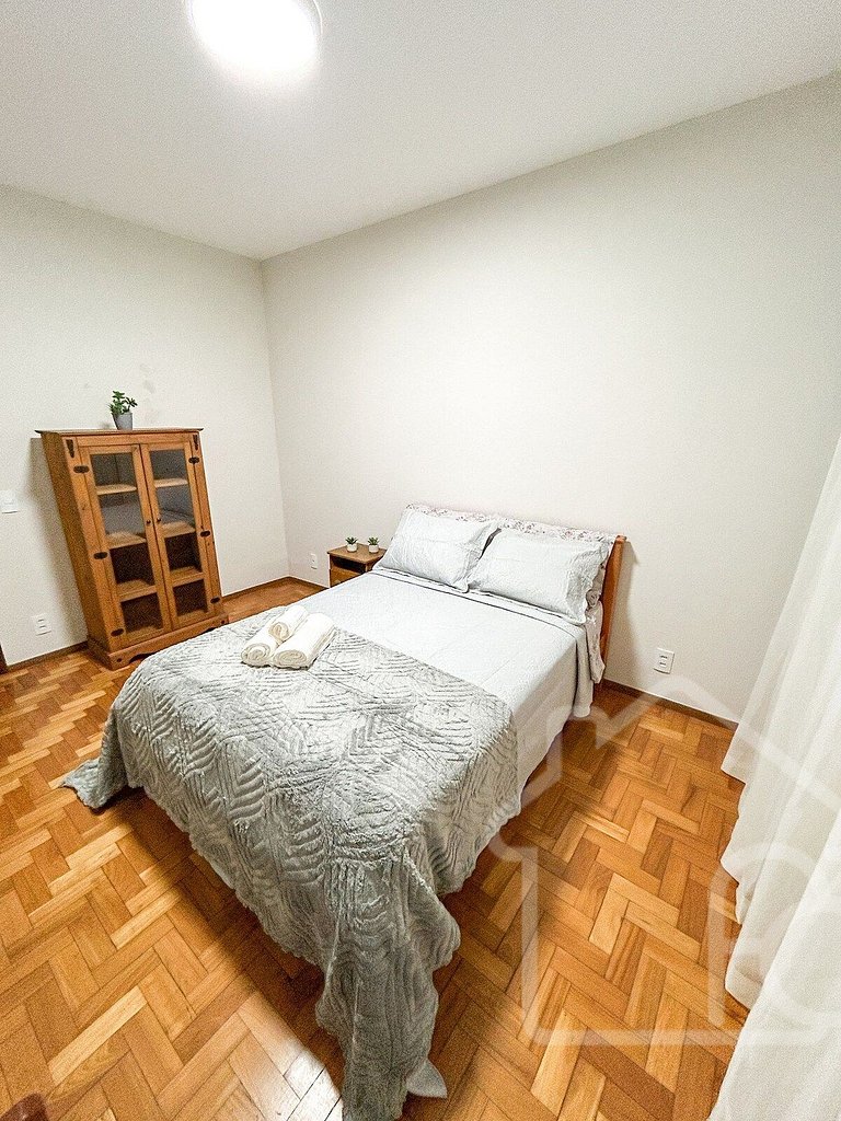 Amplo Apartamento no Centro