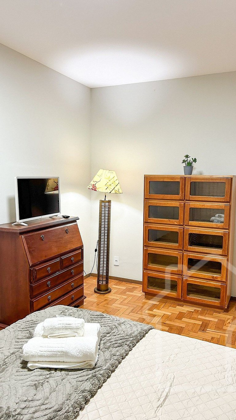 Amplo Apartamento no Centro