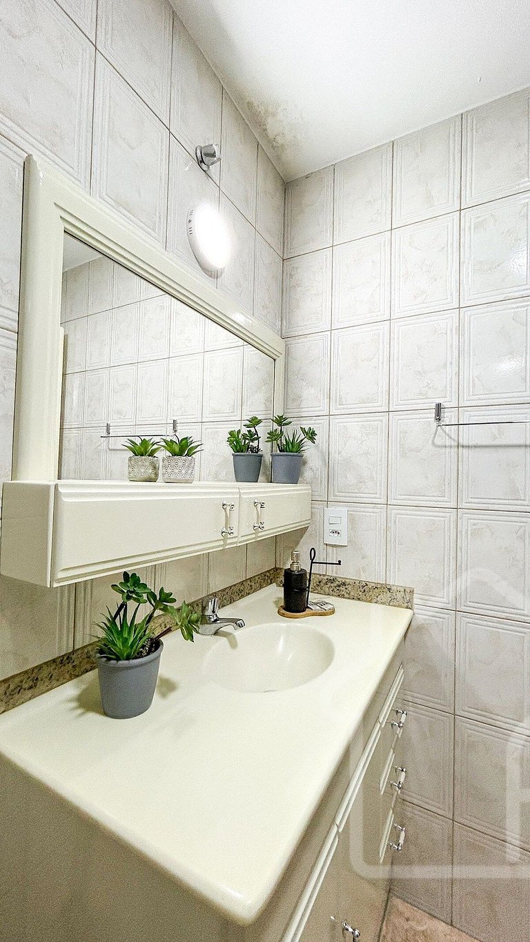 Amplo Apartamento no Centro