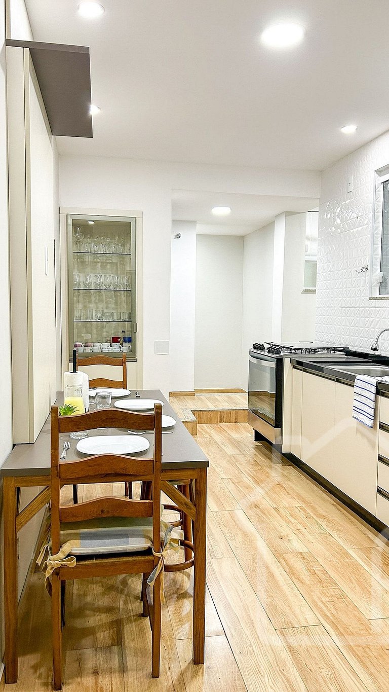 Amplo Apartamento no Centro