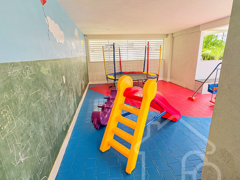 Apartamento com lazer a 5 min da Praia do Forte