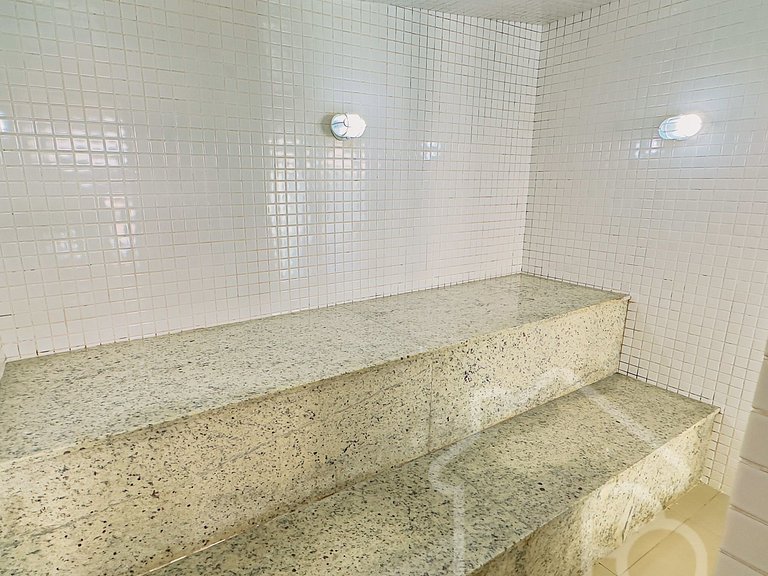Apartamento com lazer a 5 min da Praia do Forte
