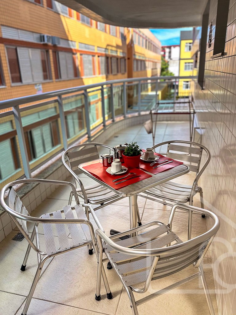 Apartamento com lazer a 5 min da Praia do Forte