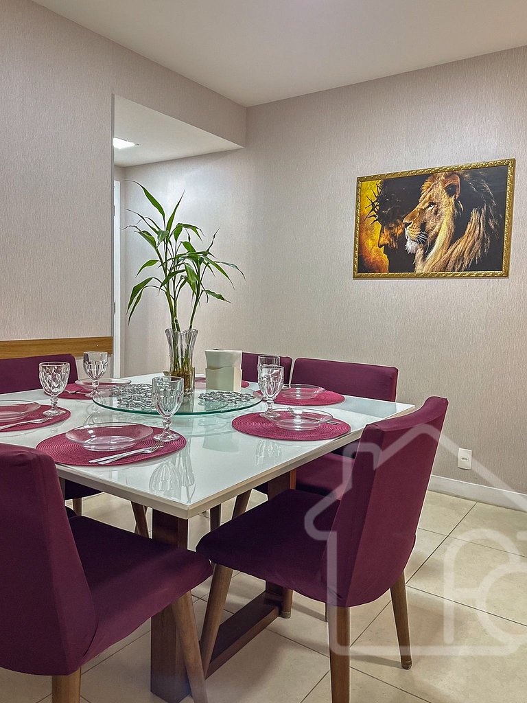 Apartamento com lazer a 5 min da Praia do Forte
