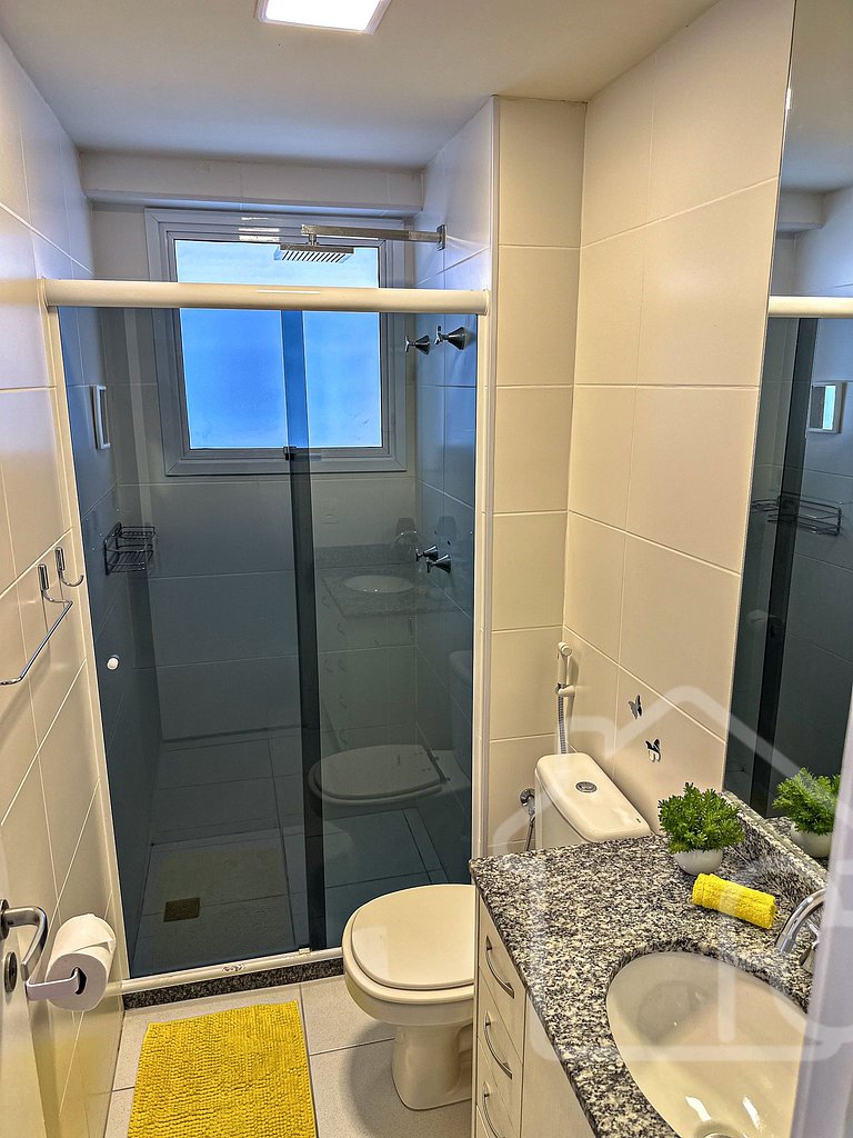 Apartamento com lazer a 5 min da Praia do Forte