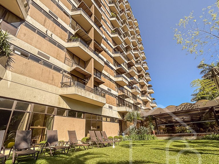 Apê Jardim Paulista com piscina