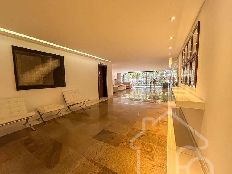 Apê Jardim Paulista com piscina