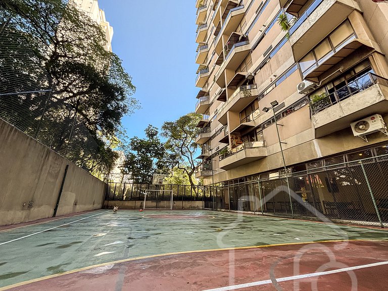 Apê Jardim Paulista com piscina
