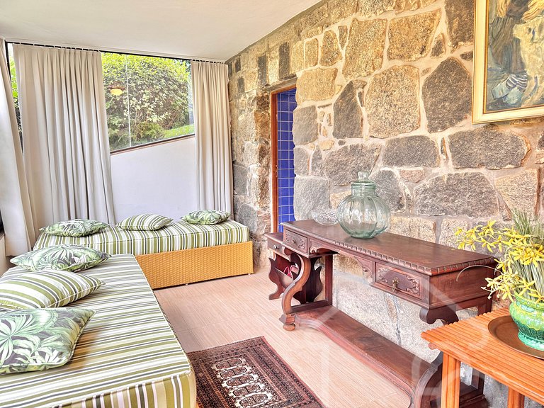 Casa com vista para as montanhas
