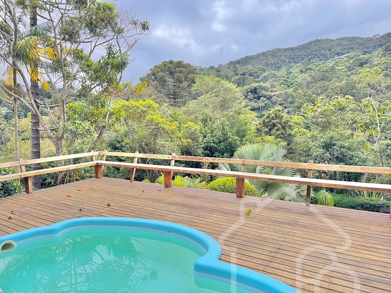 Casa com vista para as montanhas