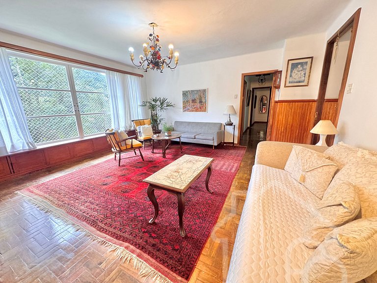 Casa com vista para as montanhas
