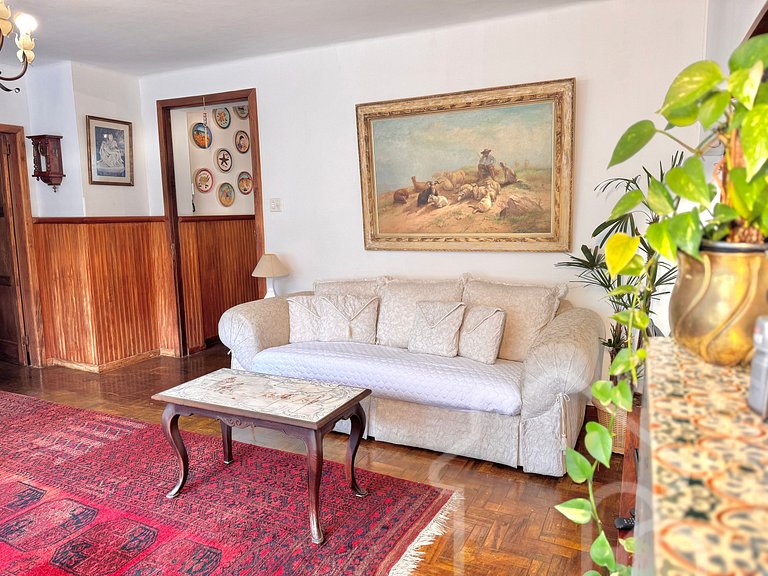 Casa com vista para as montanhas