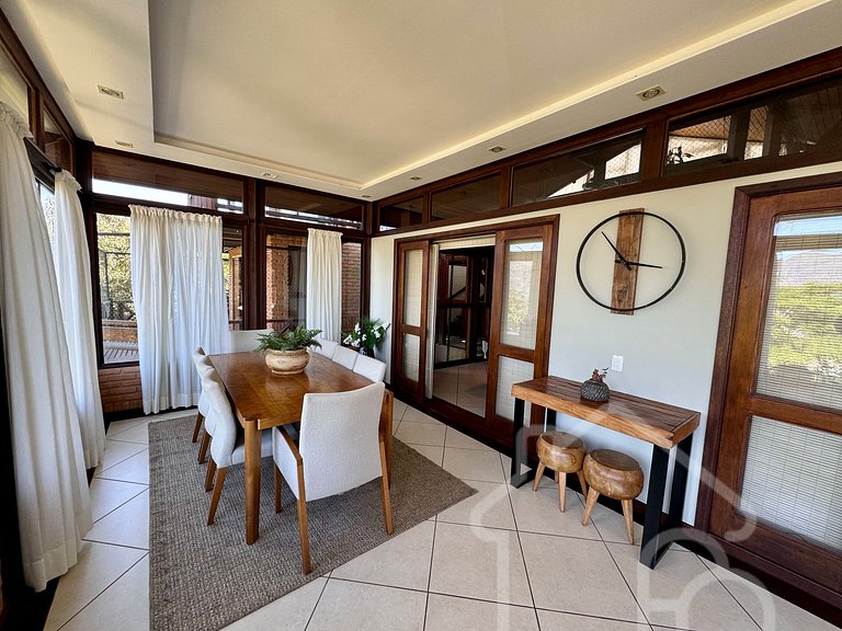 Casa Luxo nas Braunes com Vista Incrível
