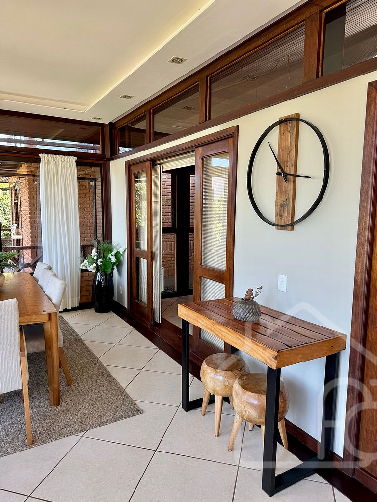 Casa Luxo nas Braunes com Vista Incrível