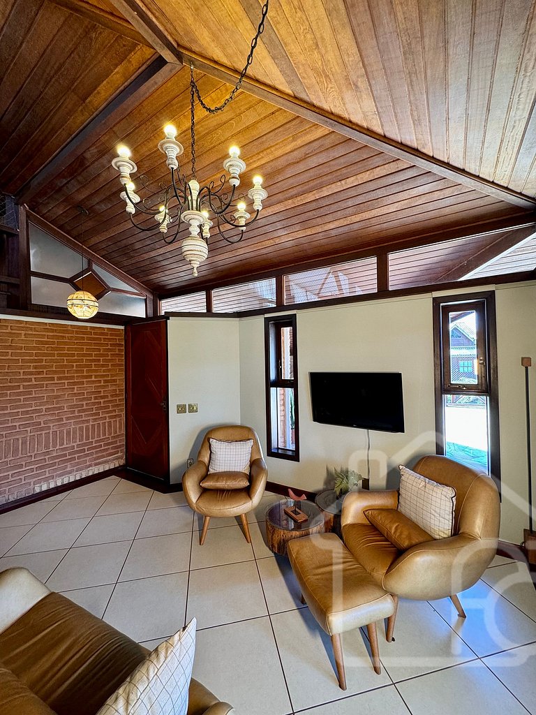 Casa Luxo nas Braunes com Vista Incrível