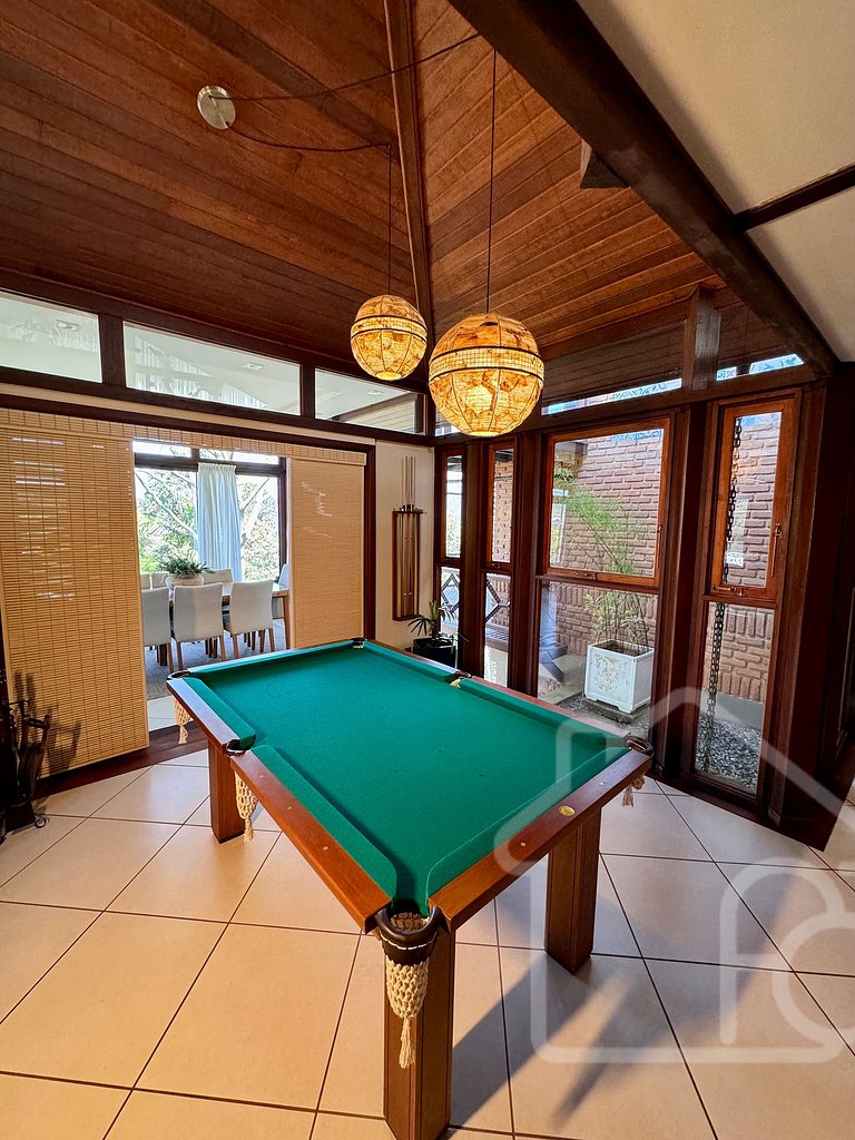Casa Luxo nas Braunes com Vista Incrível