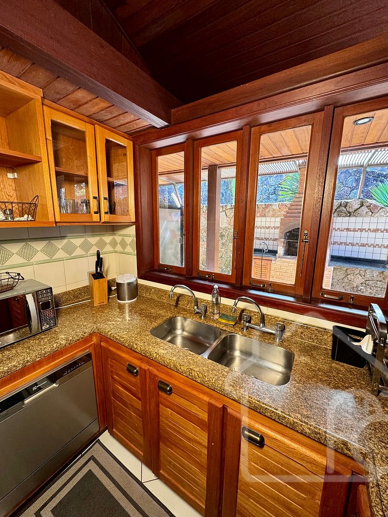 Casa Luxo nas Braunes com Vista Incrível