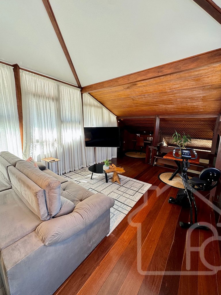 Casa Luxo nas Braunes com Vista Incrível