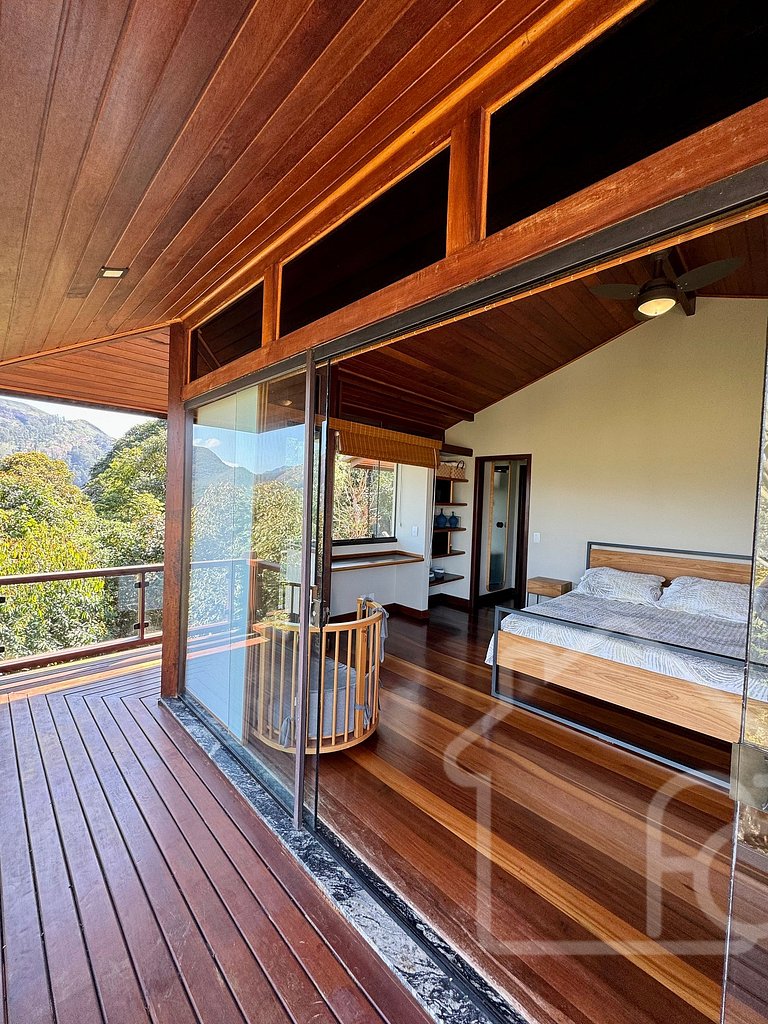 Casa Luxo nas Braunes com Vista Incrível