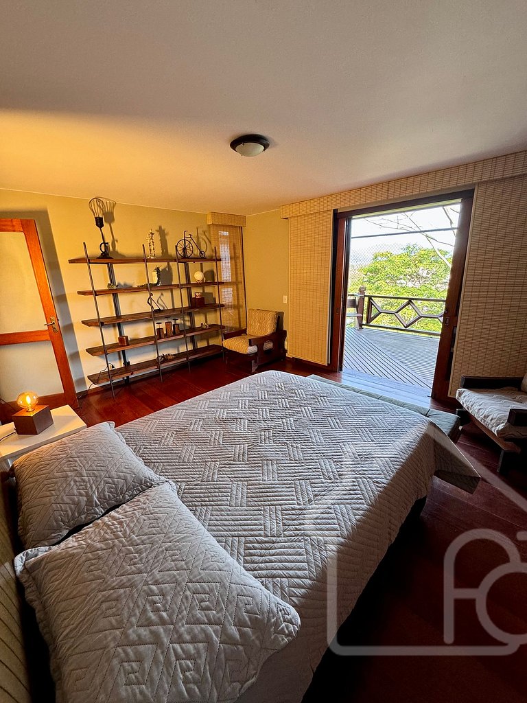 Casa Luxo nas Braunes com Vista Incrível
