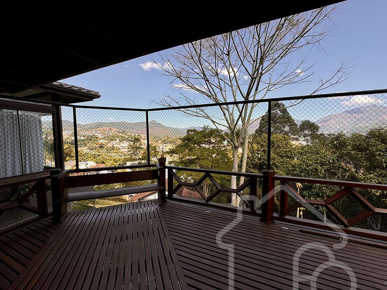 Casa Luxo nas Braunes com Vista Incrível