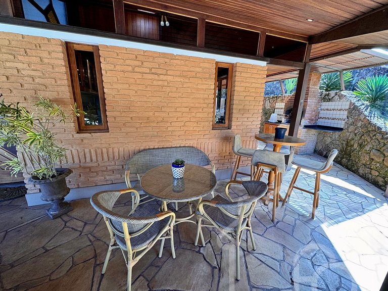 Casa Luxo nas Braunes com Vista Incrível